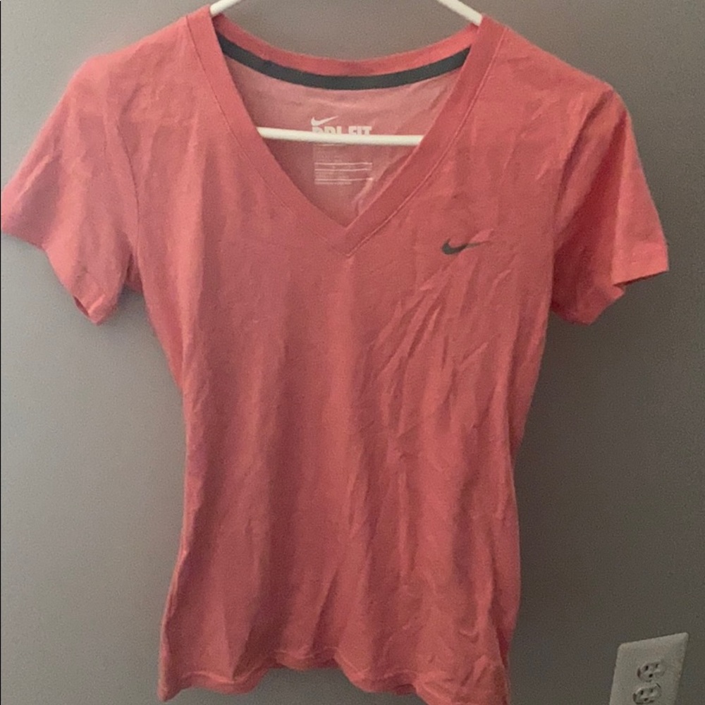 Pink Nike Drifit Tshirt NEVER WORN